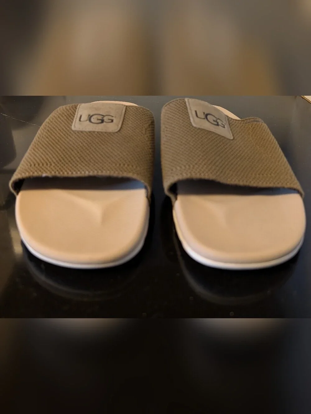 UGG Xavier Hyperweave Men’s Khaki Mesh Slides Size 10
